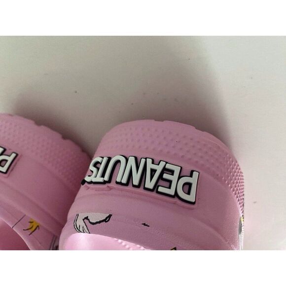 Crocs Peanuts Snoopy Woodstock Mary Jane Clog Pink 211130-90H Women’s Size 9 NEW - Picture 11 of 14